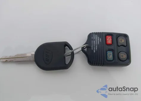 2011 Ford Mustang V6 z USA, uszkodzony, nr VIN 1ZVBP8AM5B5154811